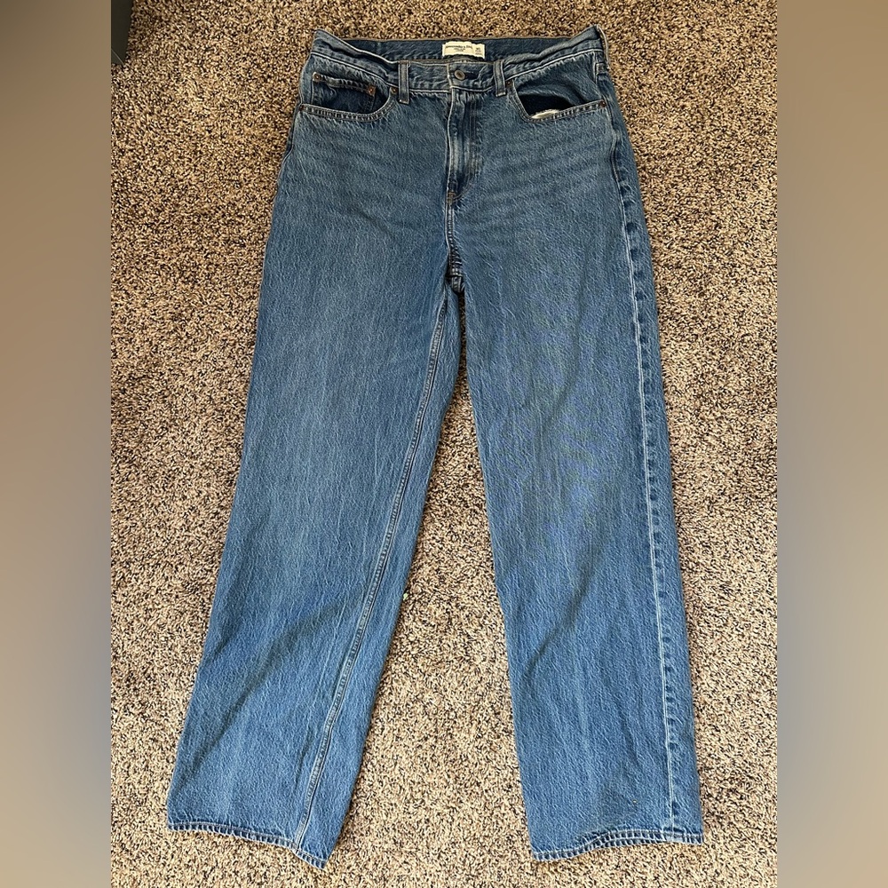 Abercrombie & Fitch Women's Extra Long Straight Leg Blue Jeans